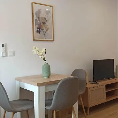 Ria House * أفيرو