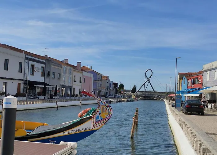 Ria House אבאירו