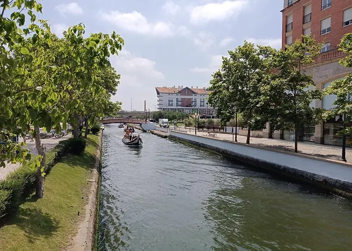 Ria House * אבאירו