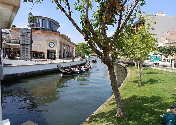 Ria House * אבאירו