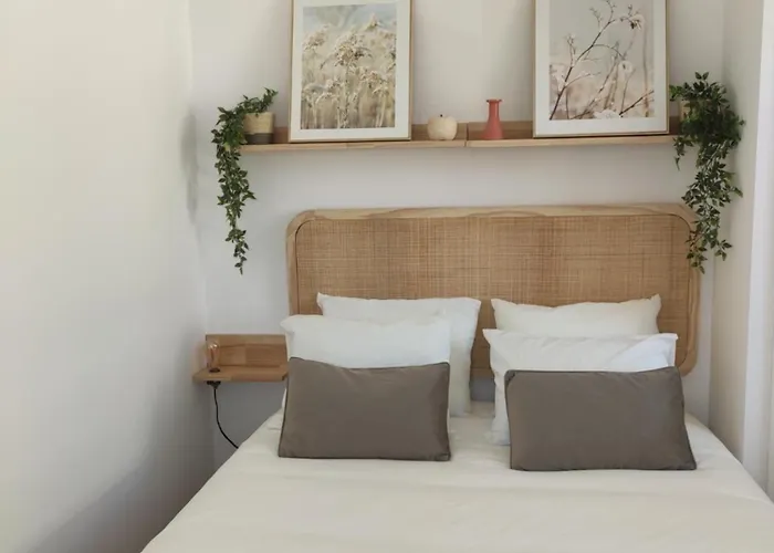 Ria House * אבאירו